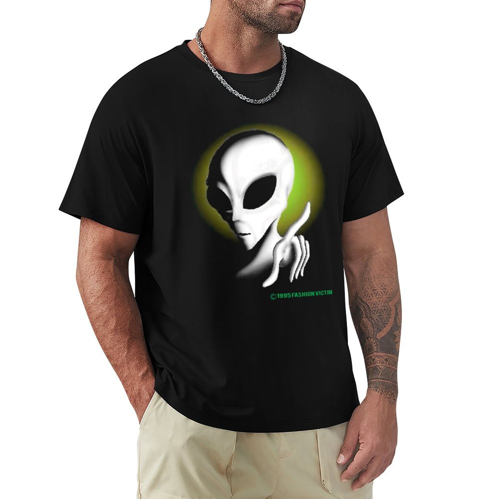 1995 ALIEN Vintage Glow In The - đánh giá và giá Vintage Fashion Victim